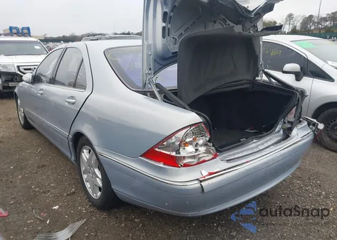 2006 Mercedes-Benz S 350 z USA, uszkodzony, nr VIN WDBNF67J36A476637